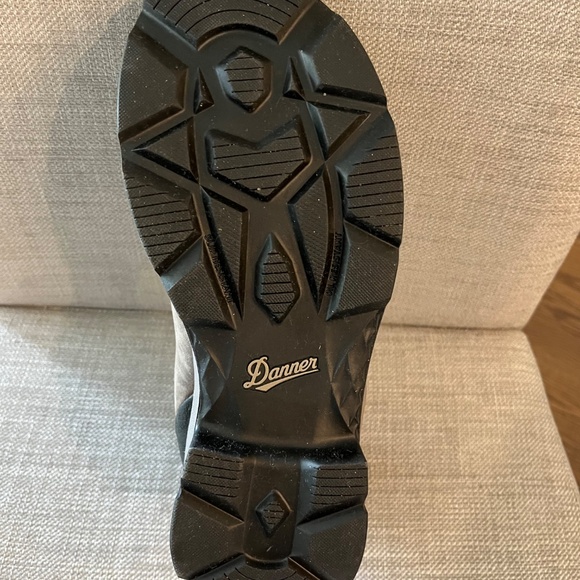 Danner Pub Garden Chelsea boot - Picture 3 of 3